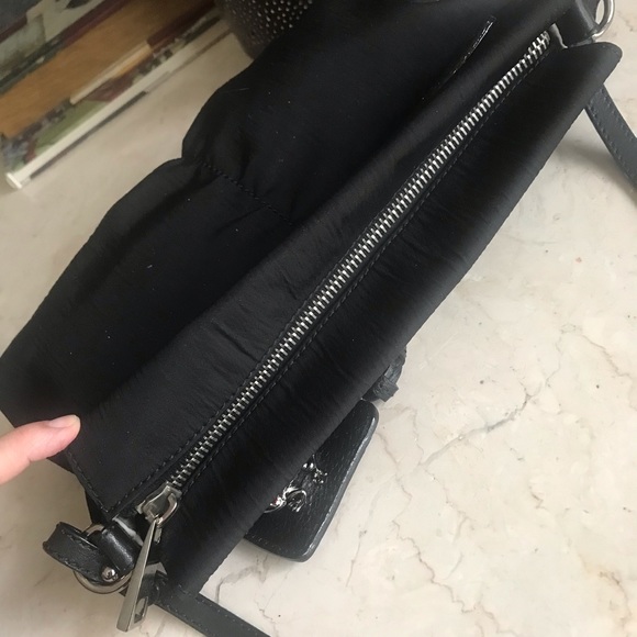 Marc Jacobs frog shoulder bag purse black nylon/ leather - Picture 7 of 15